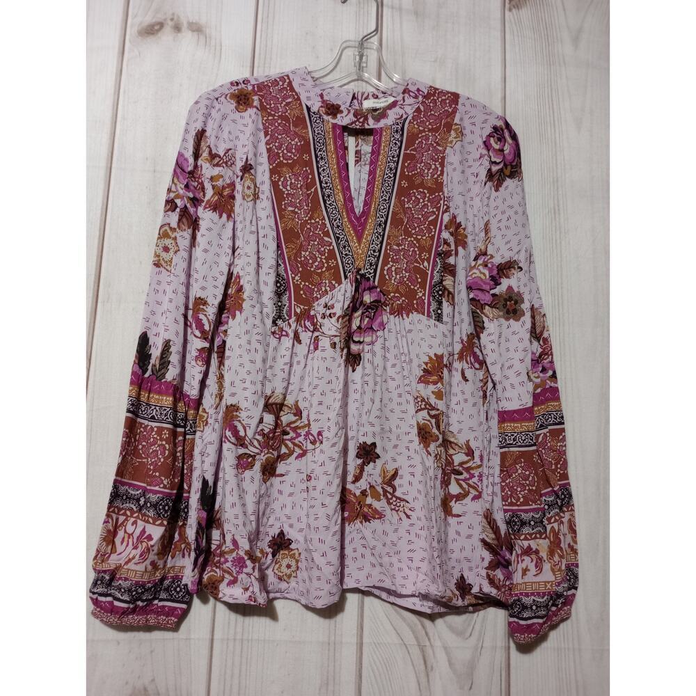 Maurices Shirt Ladies Small Lavender Long Sleeve Light Weight